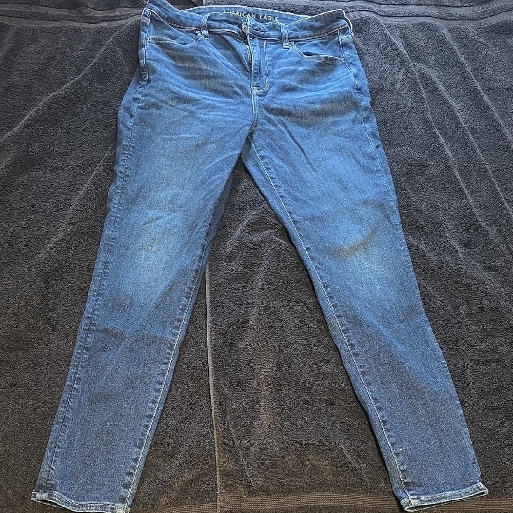 AMERICAN EAGLE Classic Blue Women's Jeans